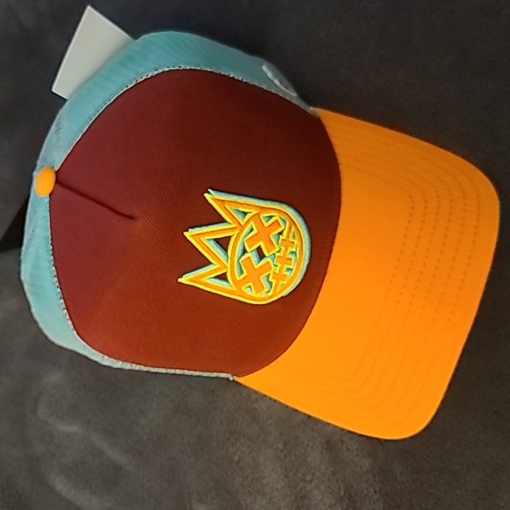 Cult of individuality hat